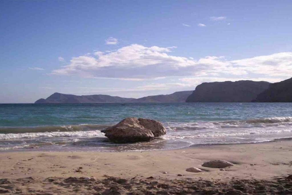 Apartamento A 2 Minutos Andando A La Playa. La Isleta del Moro Bagian luar foto